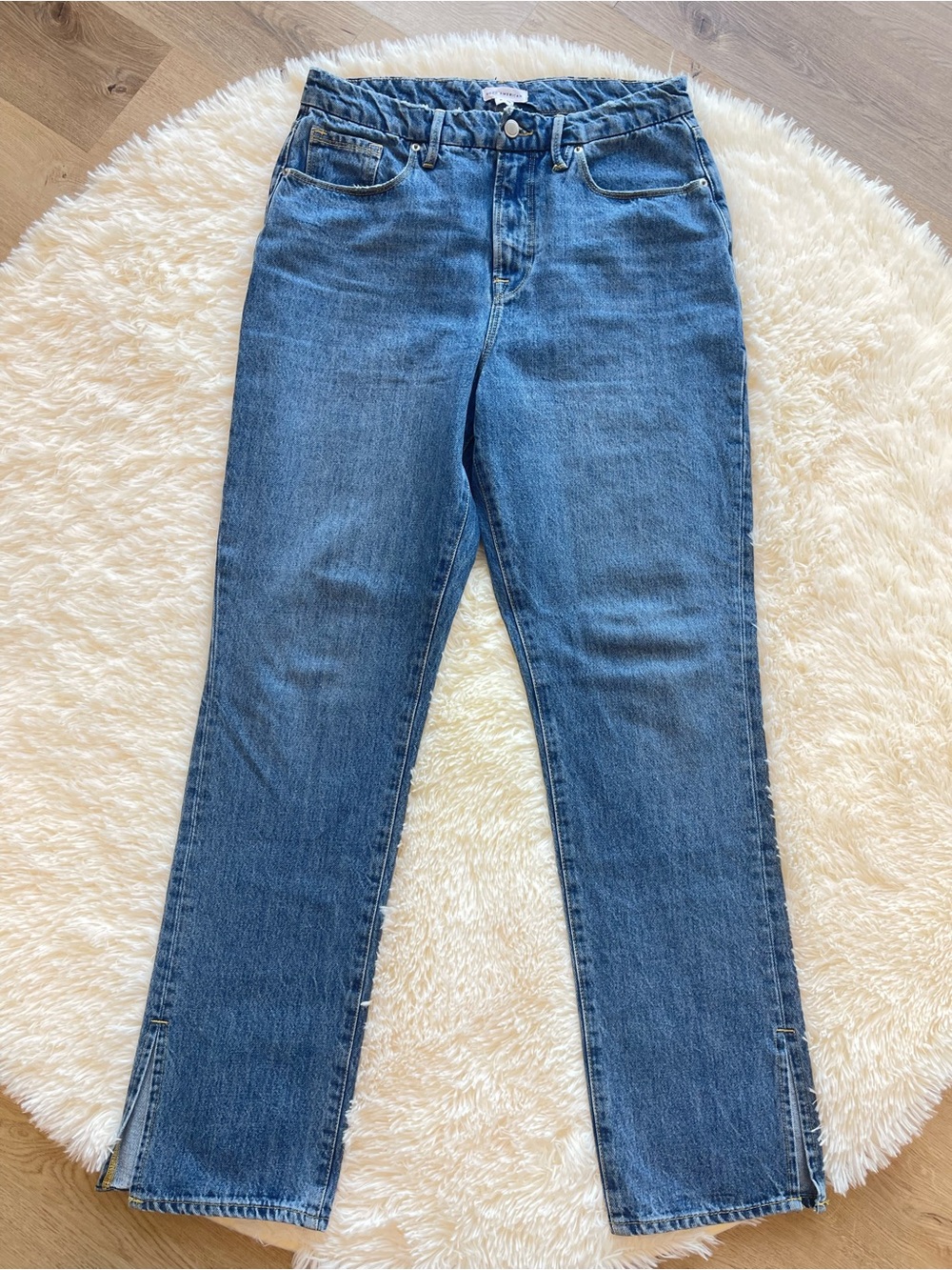 Good American Medium Blue Straight-Leg Jeans with Ankle Slits